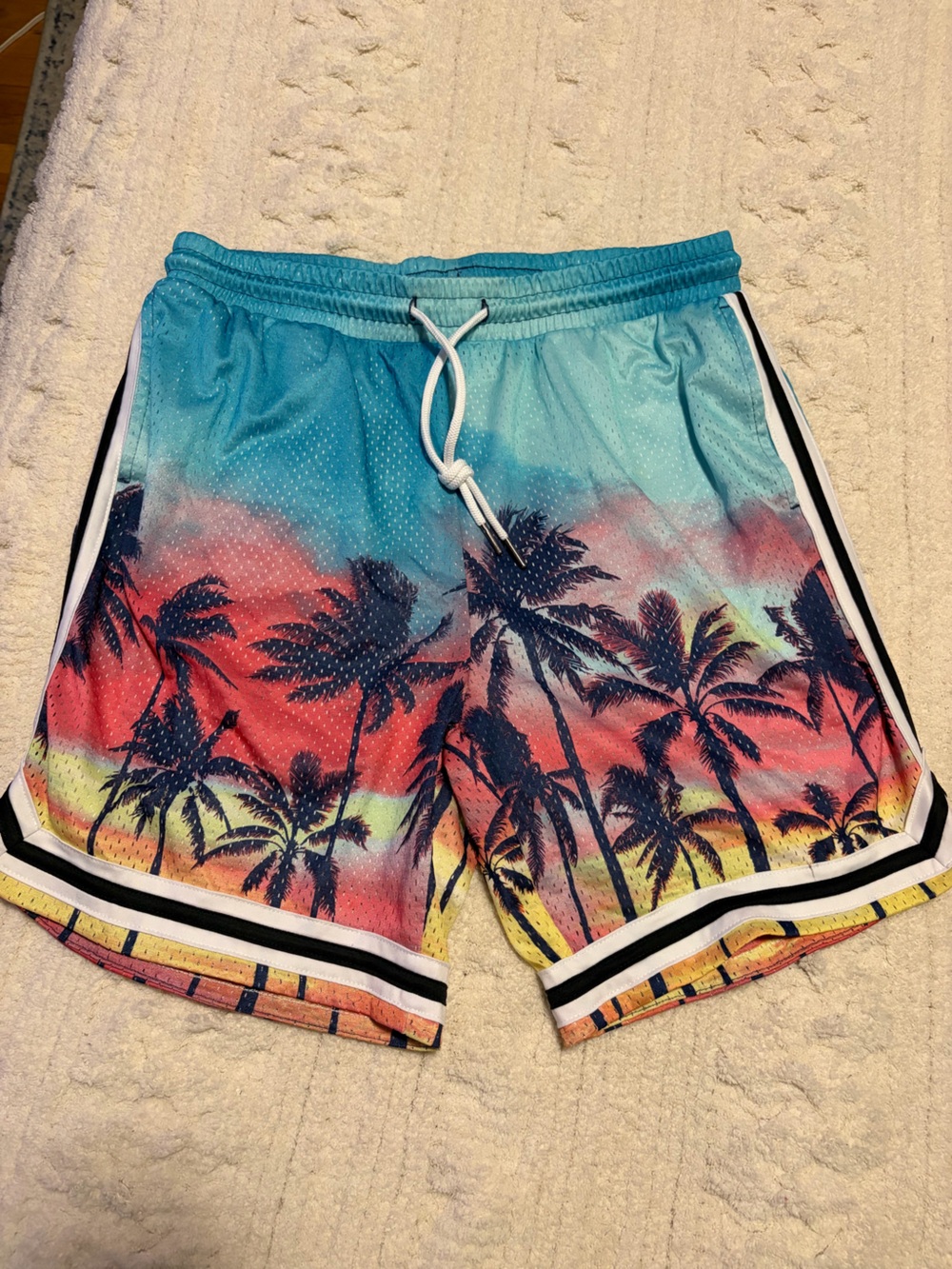 L | No Boundaries Men's Palm-Print Athletic Shorts in Teal, Pink, Yellow
